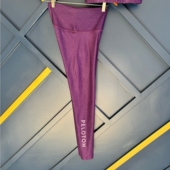 Peloton Sundays with Love SET - Picture 4 of 9